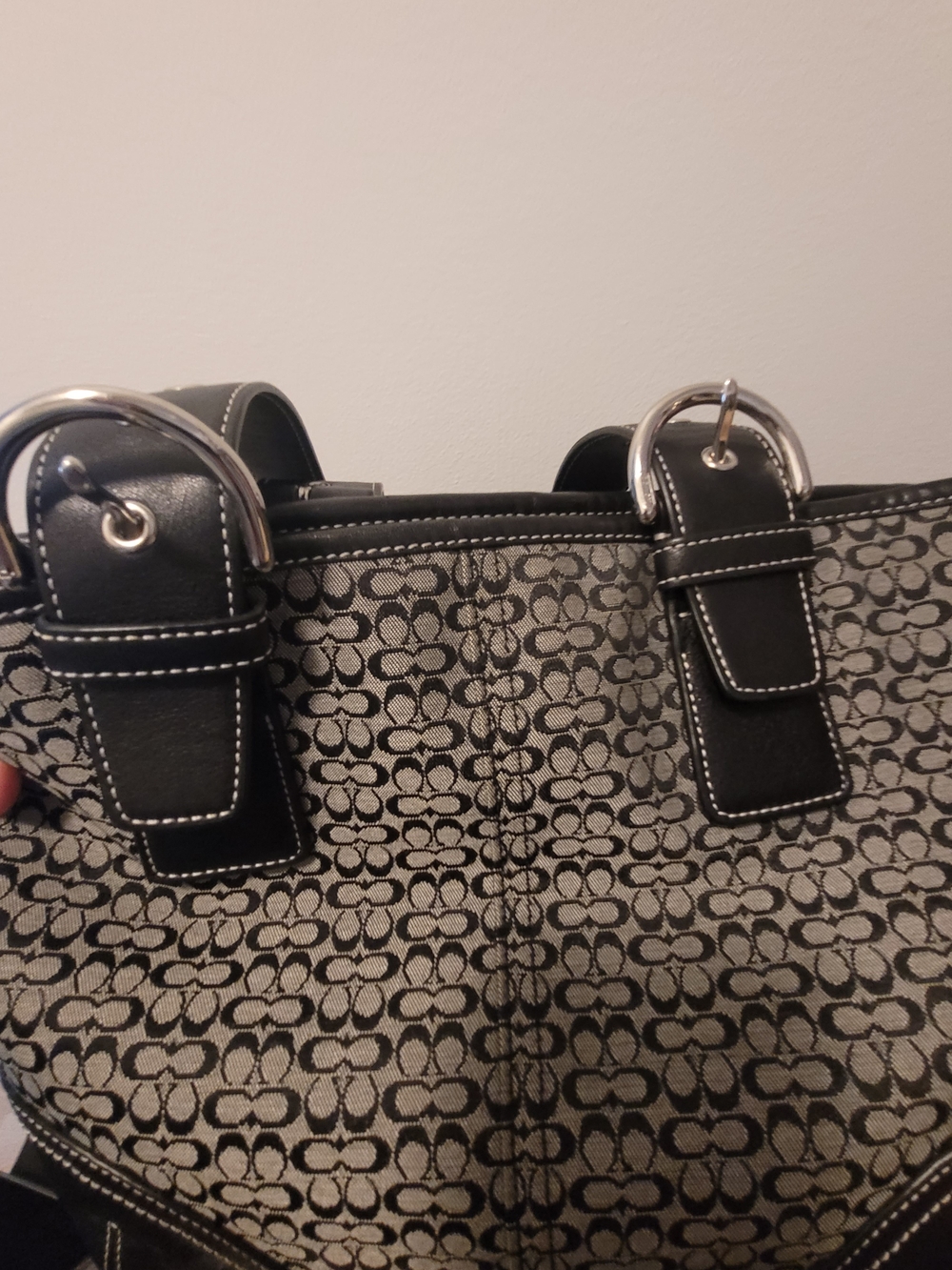 Coach Signature Vintage Soho Sachel - Picture 5 of 9